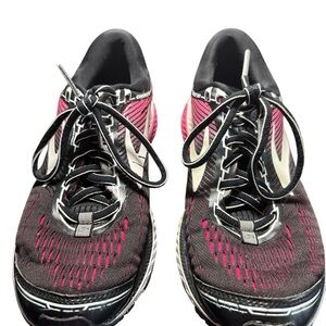 Brooks‎ Women’s Ghost 10 Pink Peacock Running Shoes Size 8.5 Black Mesh